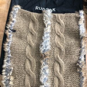 RUDSAK Nana Endless Scarf